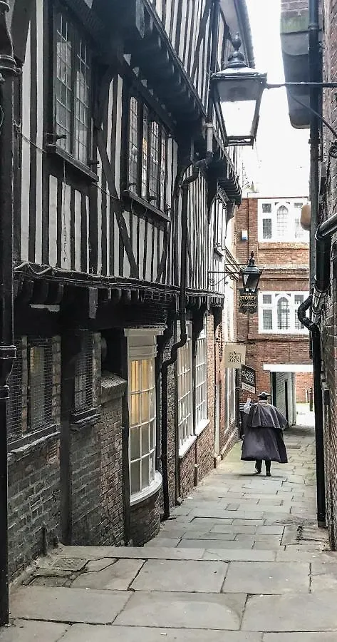 2 Rowntree House Apartment York 0*,  United Kingdom